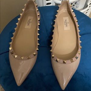 Valentino flats , nude